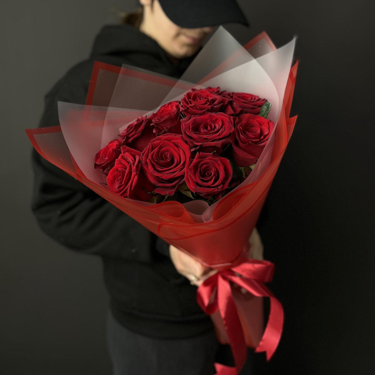Букеты из красных роз 40 см (Эквадор) (Артикул: 181384)