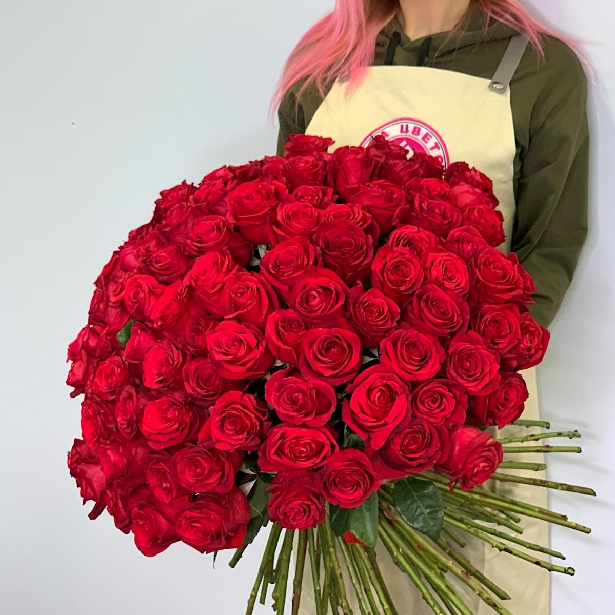 Букеты из красных роз 40 см (Эквадор) (Артикул: 181384)
