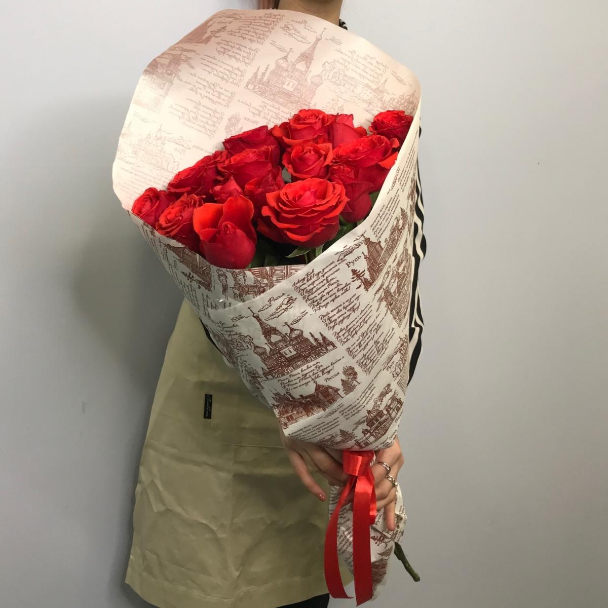 Красные розы 15 шт 60см (Эквадор) Артикул  115972